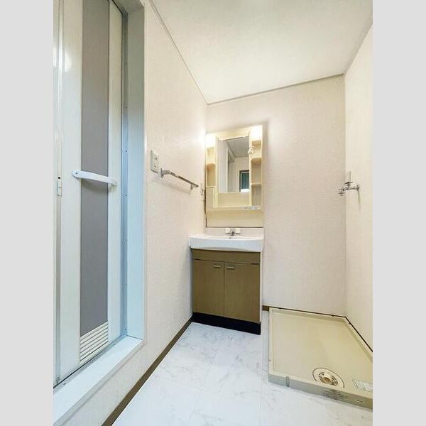 ラ・プレジオ103号室 洗面脱衣所