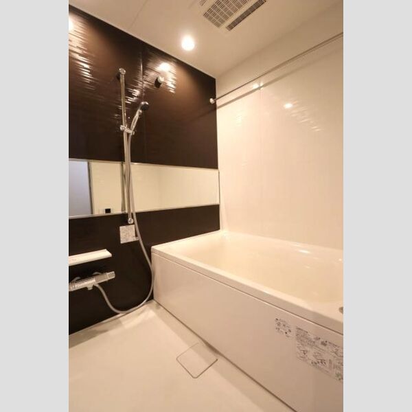 サンジョイアゼロ108号室 浴室