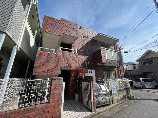 ヒルズ成増3階 エントランス