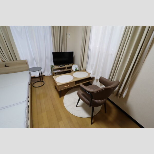 ヒルズ吉祥寺106号室 家具家電付き物件　洋室