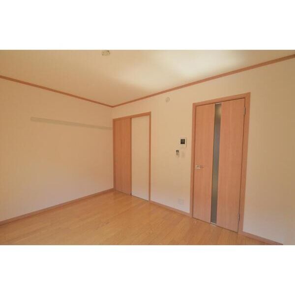 ソラーナ国立 リビング