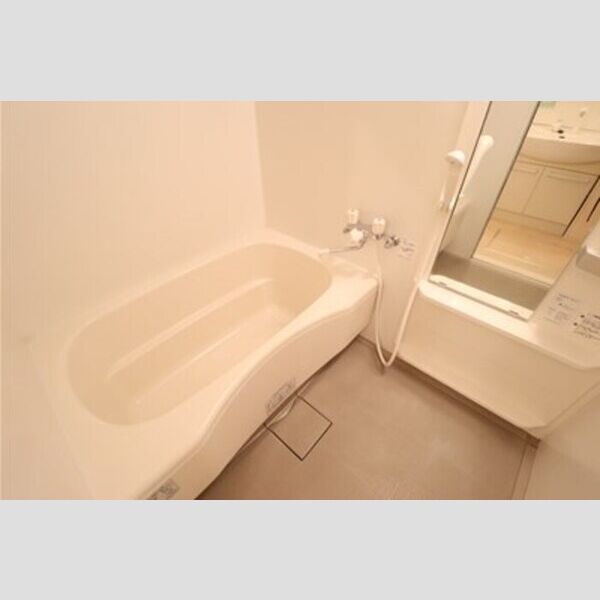 リ・サクラ　B 浴室