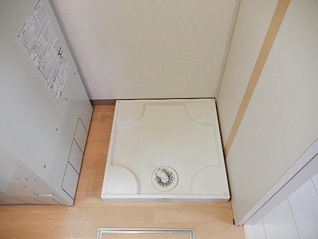 グランド・ソレイユ102号室 洗濯機置場