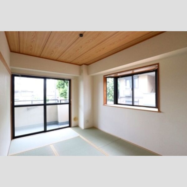 アムール206号室 和室