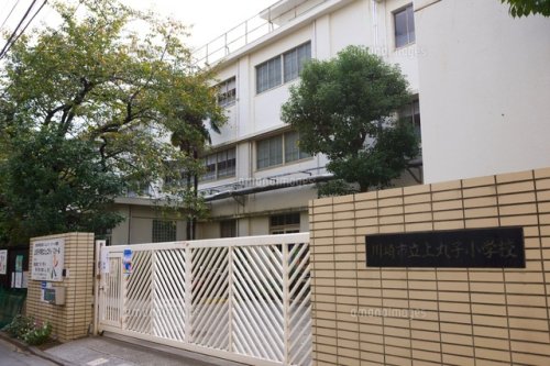 ホームズ武蔵小杉 【小学校】川崎市立上丸子小学校まで597ｍ