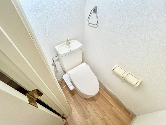 ラルクアンシェル101号室 トイレ