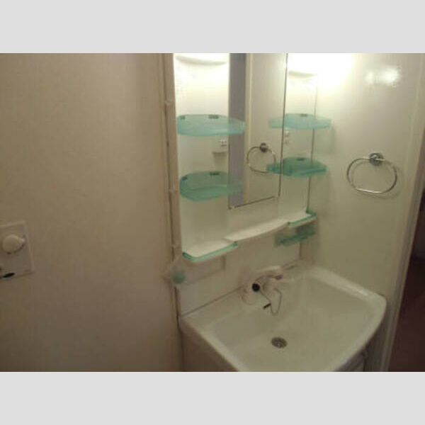 ロイヤルサントビー 洗髪洗面化粧台