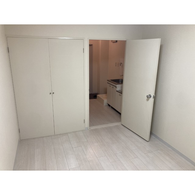 神山ビル304号室 リビング