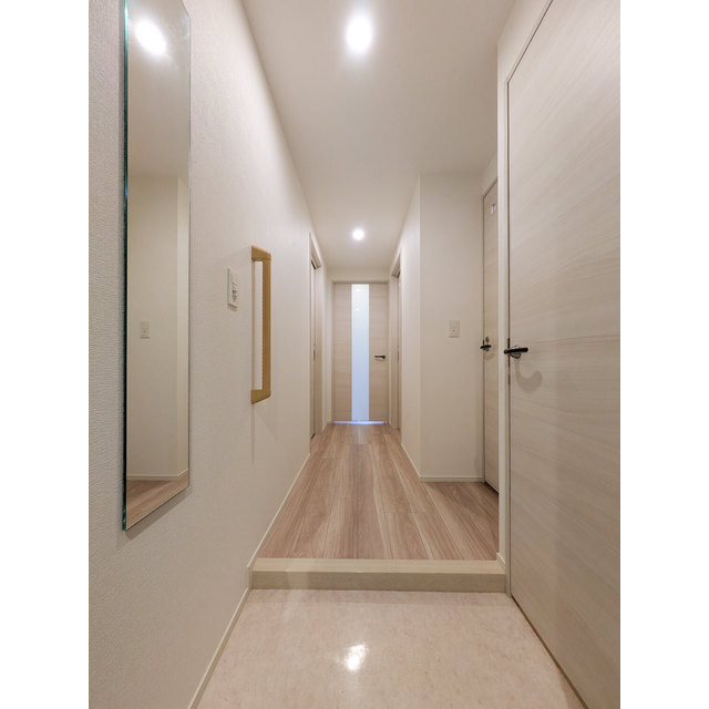 プライムガーデン若木0116号室 玄関