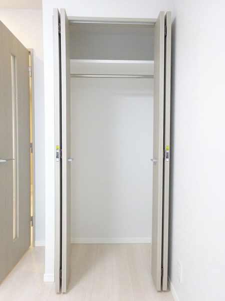 ＡＺＥＳＴお花茶屋Ⅳ 収納