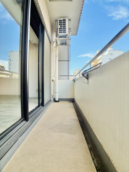 シティハイツ根津3階 リビング