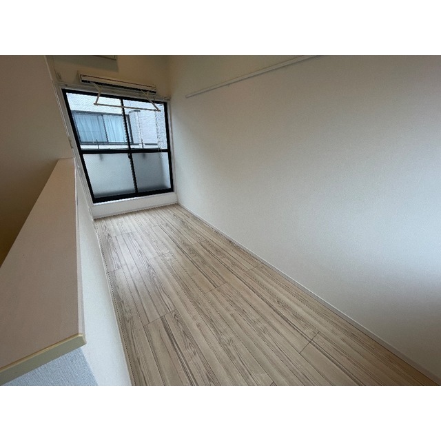 クノッソス末広 リビング