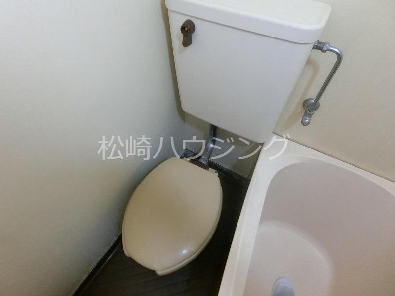 ライブコア鷺宮2階 トイレ