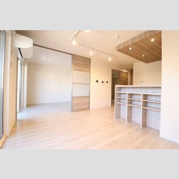 Noble Ferro D棟 リビング