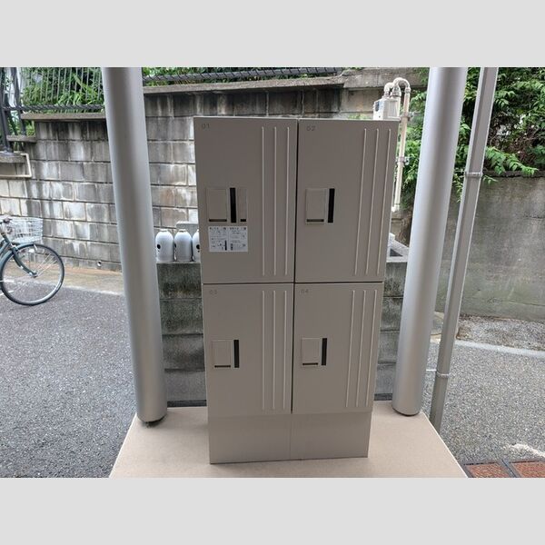 アマービレ102号室 宅配ボックス