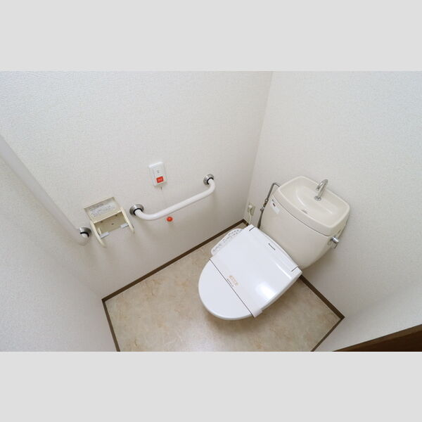 グレイス・パル国立B105号室 同建物別部屋の参考画像