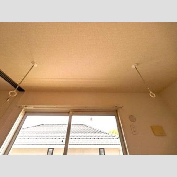 ボナール205号室 室内物干し