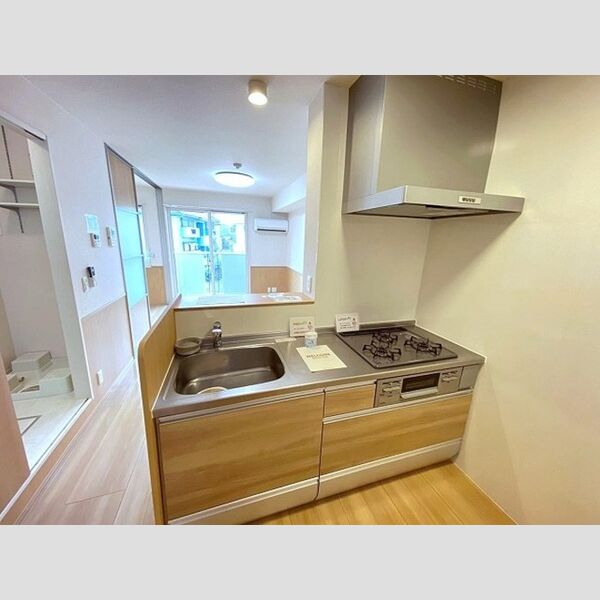 シャトーフェニックスⅡ　B 対面システムキッチン