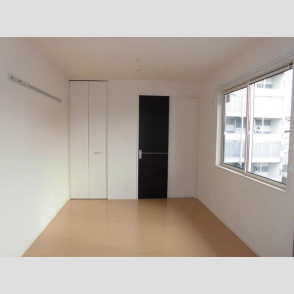 リアルコート D202号室 南側洋室