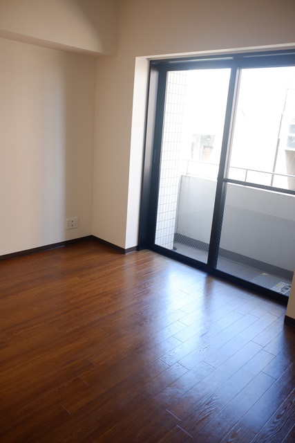 ＩＴＯＸ三田 リビング