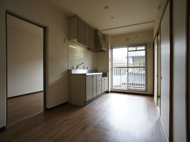 ルミエール若葉0302号室 リビング