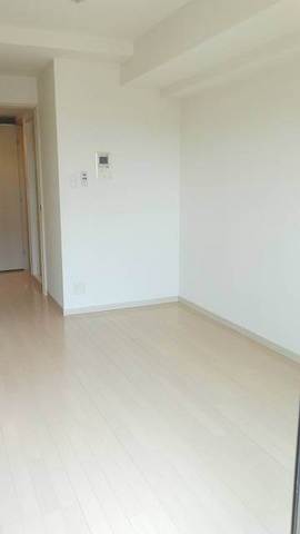 ガーラ・シティ大井町2階 ゆったりした洋室です