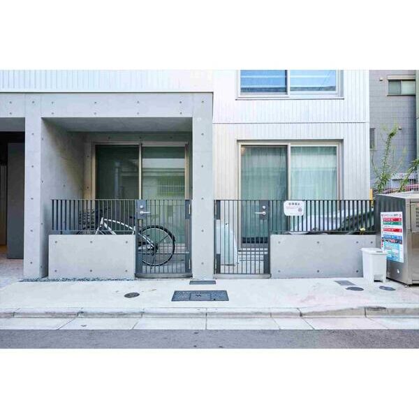 トライム両国 エントランス