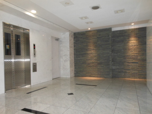 ガーラ・シティ亀戸5階 エレベータホール