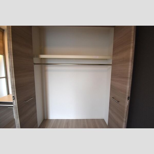 Dフラット乞田 クローゼット