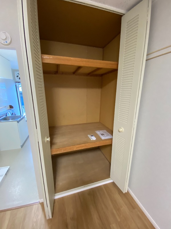 シャンテ・トーゲン1階 収納