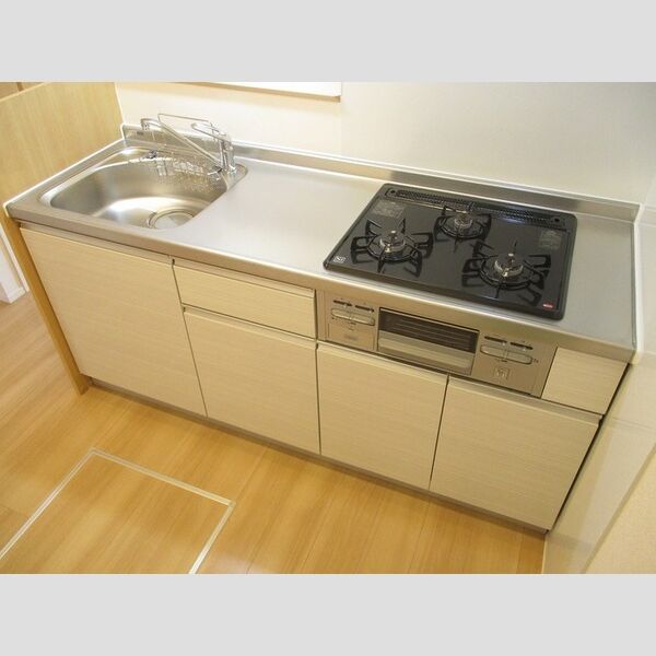 D-ROOM East キッチン