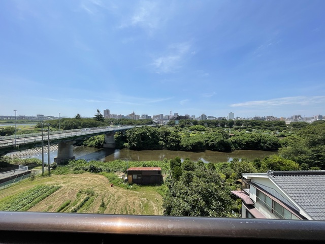 ヴェルジュ三家向0503号室 展望