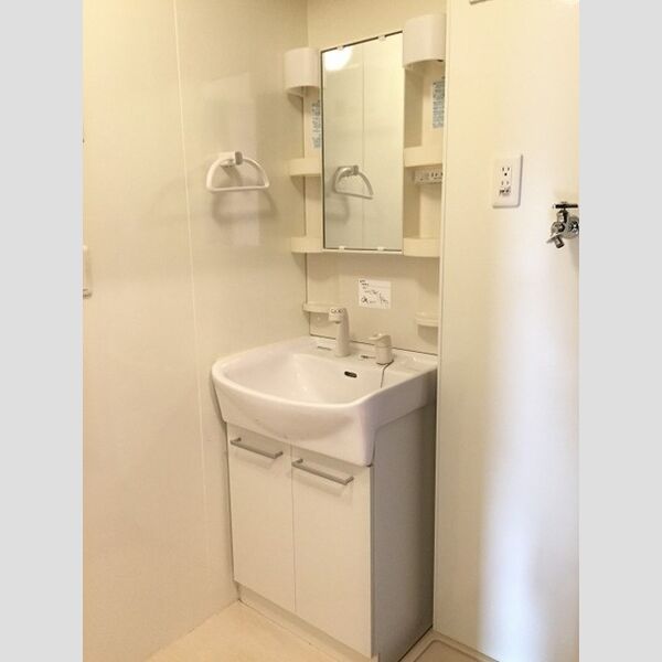 SAKURA Hills　D 洗髪のできる洗面化粧台