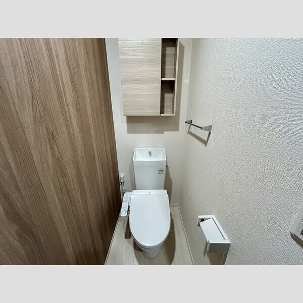 プラージュ津田沼101号室 トイレ