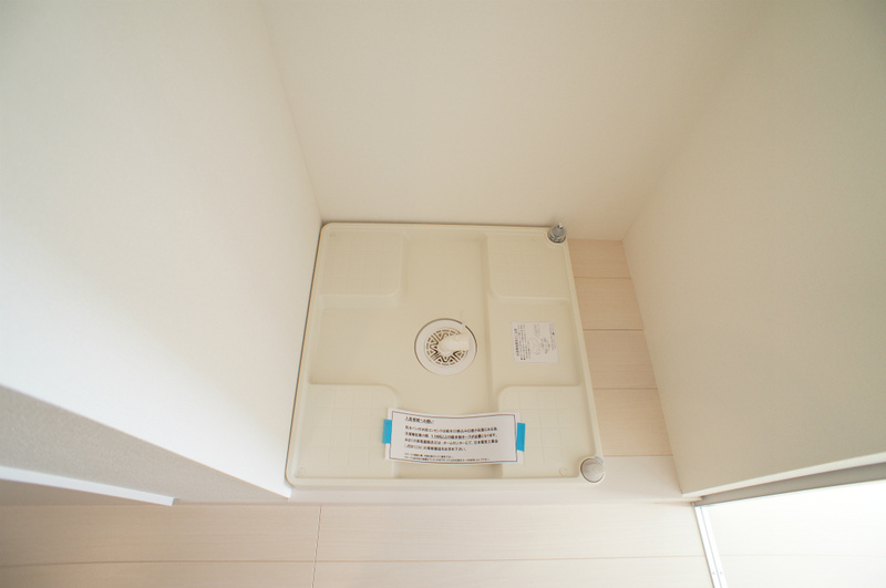 リブリ・DJ 部屋設備