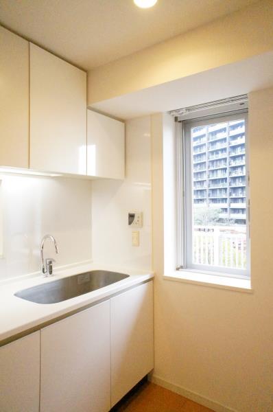 Ｂｒｉｌｌｉａ　ｉｓｔ　三軒茶屋　ブラッサムテラス3階 リビング