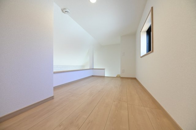 ザ・アーバンテラス高田馬場2階 ロフト