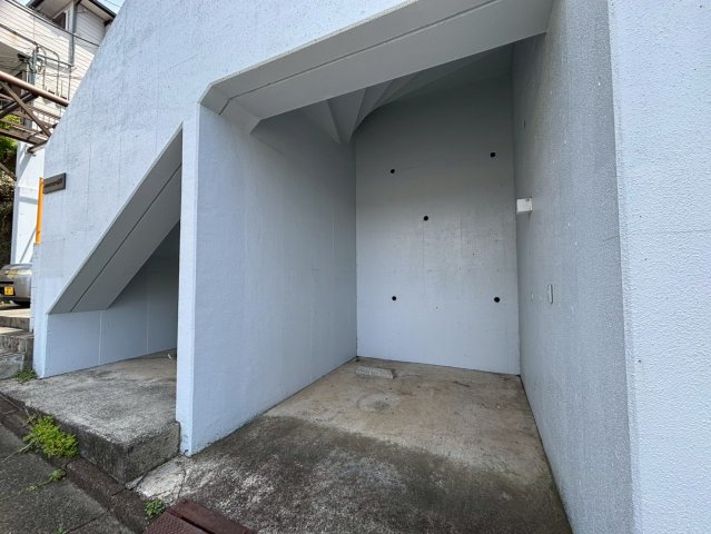 パレロワイヤル善行 駐車場