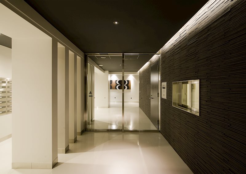 レジディア南雪谷2階 エントランス