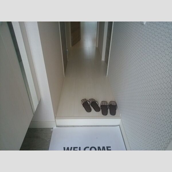 SUN　EAST　 玄関