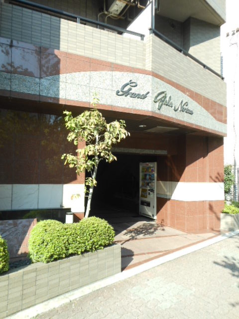 グランド・ガーラ練馬5階 地上13階建て総戸数93戸のダイナミックなステージ◆