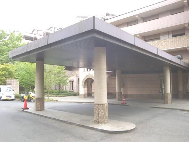 クリオレミントンヴィレッジ国立7階 エントランス