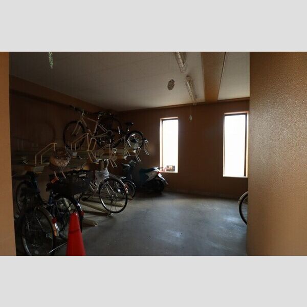 メゾン・ヴェール 駐輪場