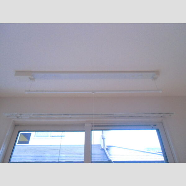 ドミールおおたかの森101号室 室内物干し