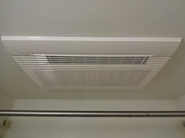 シャン・ド・ペーシュ 浴室乾燥