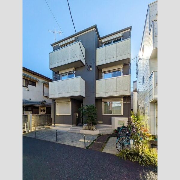 uccelloの外観画像