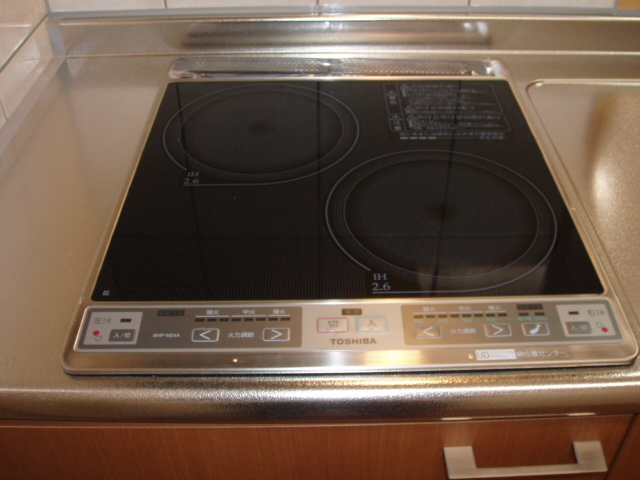 ステイブル湘南Ⅱ103号室 ＩＨキッチン