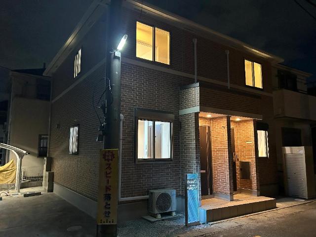 エターナルⅡ 外観写真（夜）