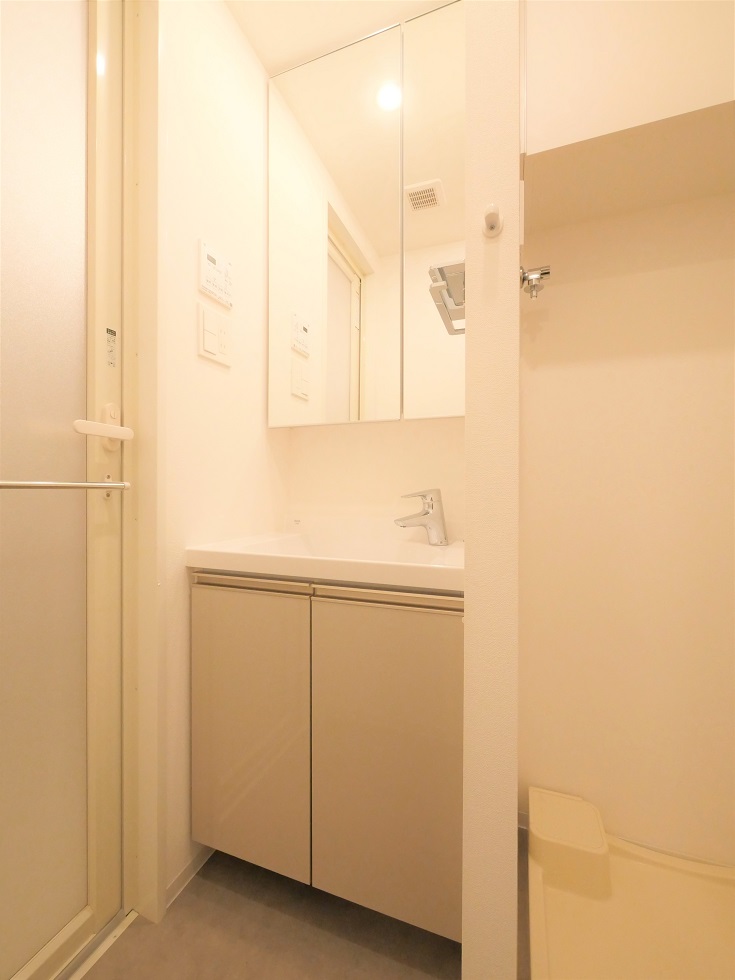 PREMIUM　CUBE　東高円寺 内観