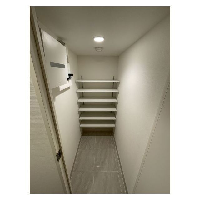 WORVE横浜伊勢佐木町10階 同建物別部屋の参考画像